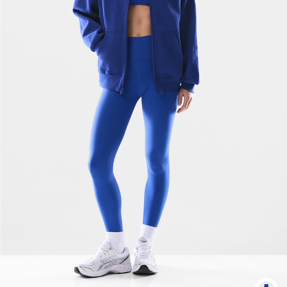 NWT Aritzia TNA Atmosphere ablaze blue leggings